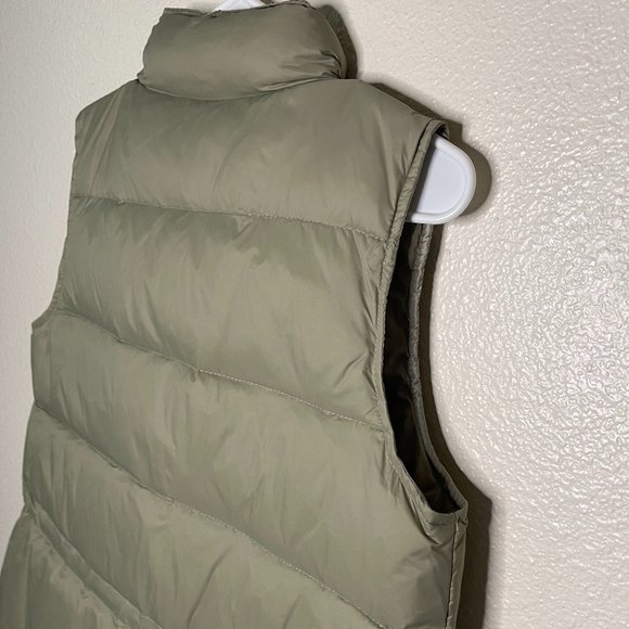 Little Mountain Vancouver | Cordova Duck Down Puffer Vest - Picture 4 of 7